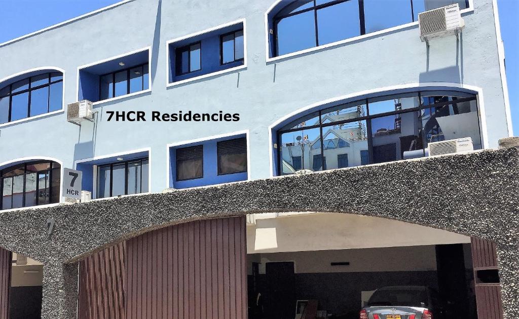 7HCR Residencies 2 bed studio 2-1 in Colombo 2 - image 2