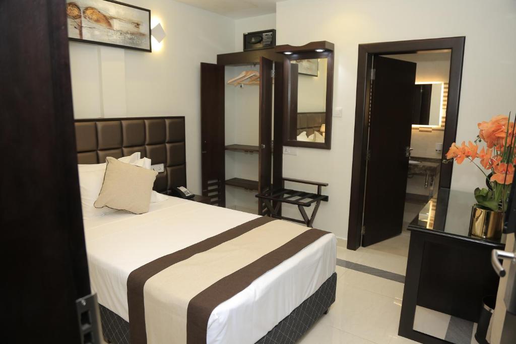 Viveka Hotel Colombo - image 5