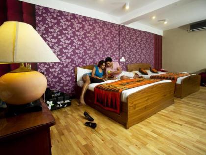 Omega Regency - image 22