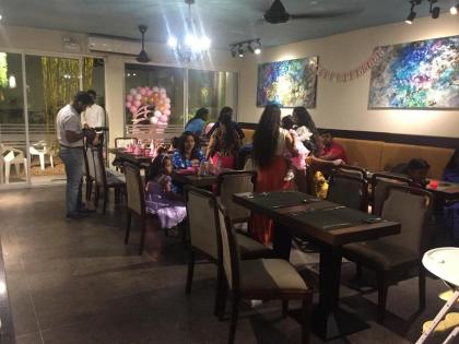 Tropic Inn - Mount Lavinia - image 26
