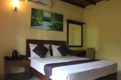 Grand 7 Hotel Thalawathugoda - image 18