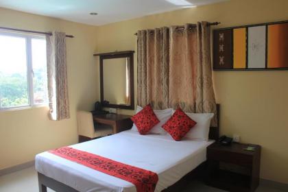 Grand 7 Hotel Thalawathugoda - image 19
