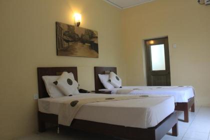 Grand 7 Hotel Thalawathugoda - image 20