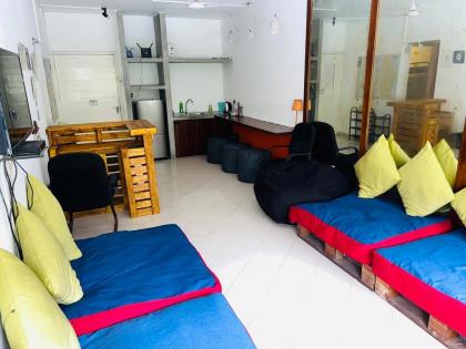 Hostel at Galle Face- Colombo - image 26
