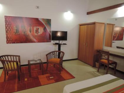 Anugaa in The City - image 22