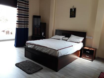 Rohan's Residence - image 9