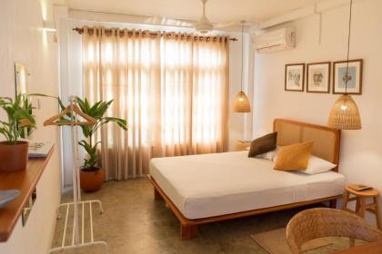 Srilax - image 26
