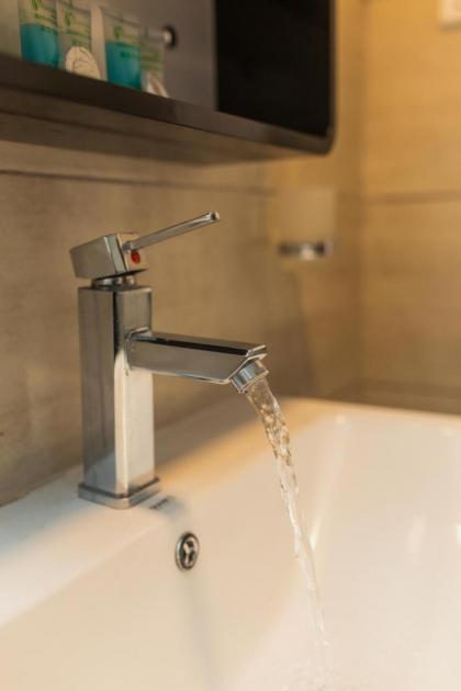 Saveira Colombo - image 21