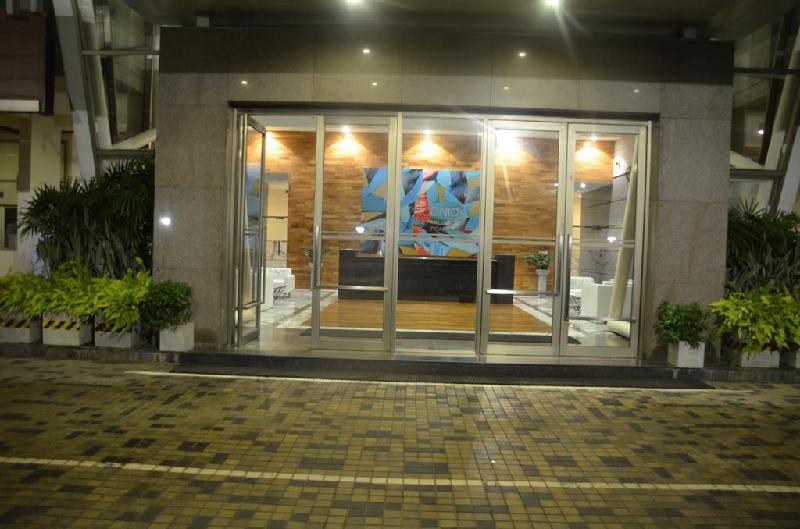 Atrium - ICONIC - image 2