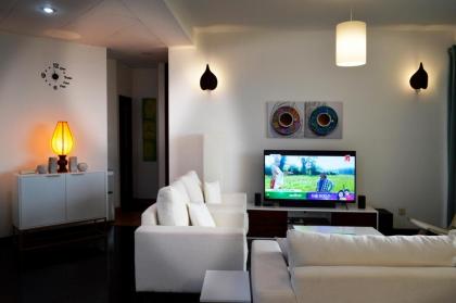 Great Location*Spacious 2BR Apartment*Pool* Gym - image 21
