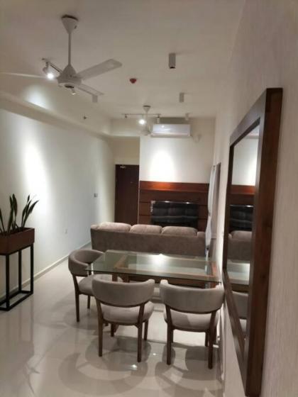 Apartment with Pool & Gym - image 21