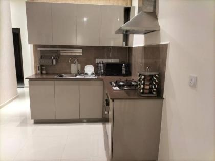 Apartment with Pool & Gym - image 22