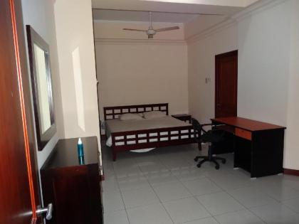 Super Luxury 3BR Golf Wing Apartment on 7th Floor - image 22
