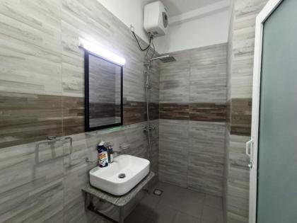 3 bedroom fully furnished apartment - Vel residencies - image 6