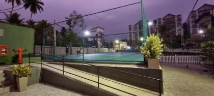 Luxurious 2 bedroom apartment - Ariyana Resort Apartments -Athurugiriya - image 23