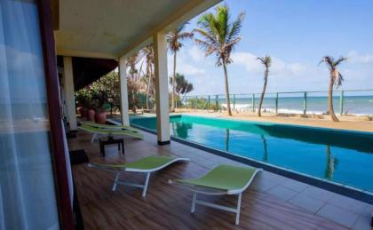 Reef Bungalow Hotel - image 24