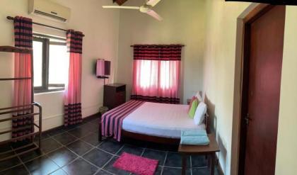 Reef Bungalow Hotel - image 30
