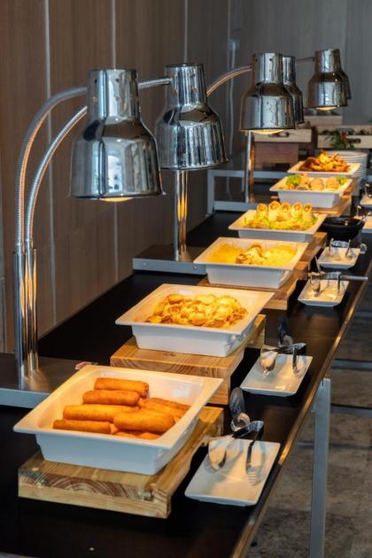 Courtyard by Marriott Colombo - image 19