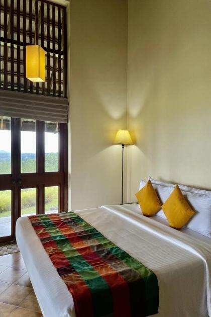 House on a Hill by The Serendipity Collection - image 22