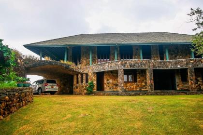 House on a Hill by The Serendipity Collection - image 9