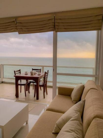 MaSa Beach Front Apartment Uswetakeiyawa - image 30