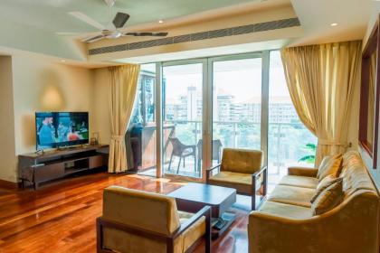 Brand new Water front Luxury Cinnamon suits apartment in heart of Colombo City - image 28