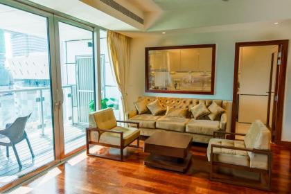 Brand new Water front Luxury Cinnamon suits apartment in heart of Colombo City - image 29