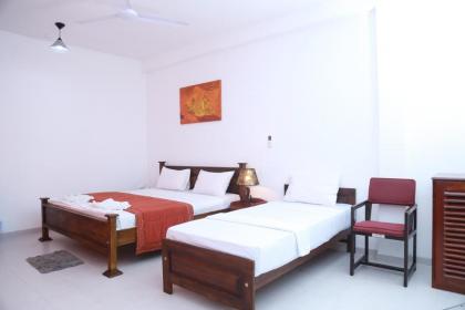 Sea Shine Beach Hotel - image 2