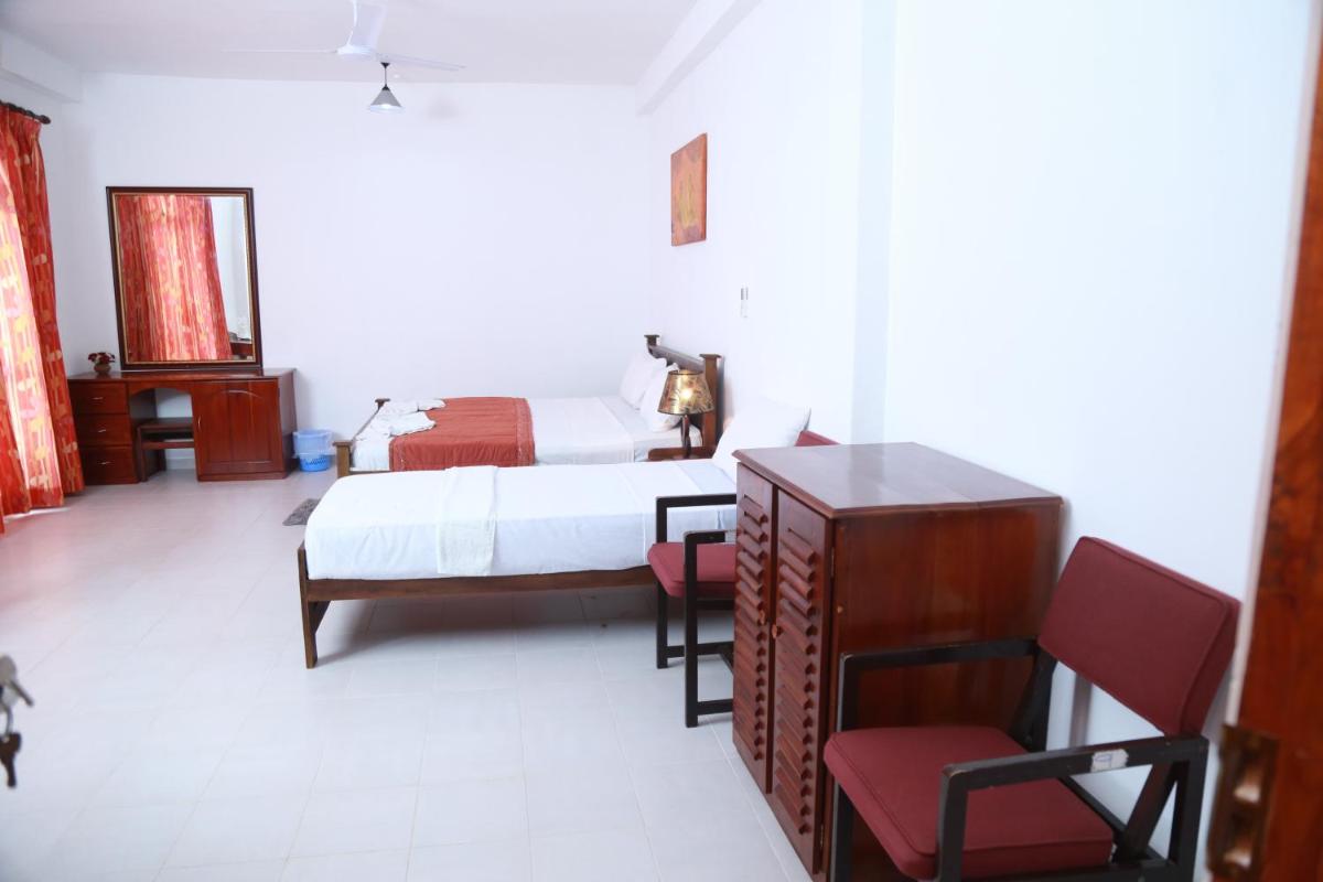 Sea Shine Beach Hotel - image 3