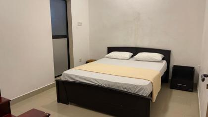 Westbury Apartments - image 24