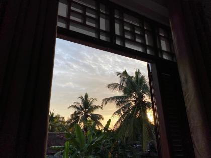 Sunshine Holiday Home at Wattala - image 26